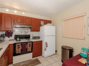 4280 NW 114th Ter, Coral Springs FL 33065