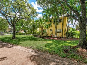 4280 NW 114th Ter, Coral Springs FL 33065