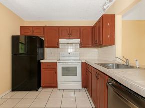 4280 NW 114th Ter, Coral Springs FL 33065