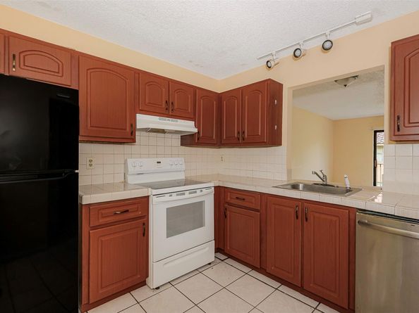 4280 NW 114th Ter, Coral Springs FL 33065