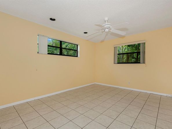 4280 NW 114th Ter, Coral Springs FL 33065
