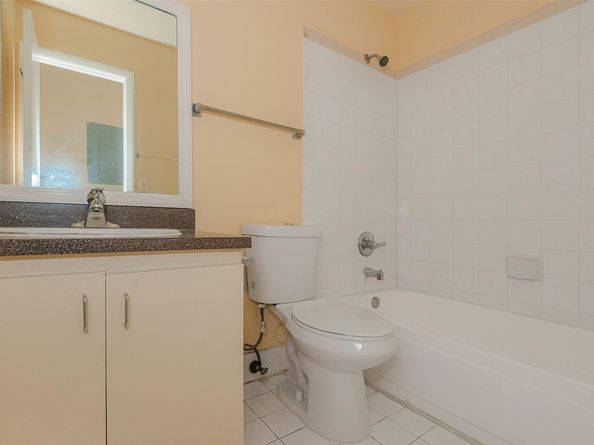 4280 NW 114th Ter, Coral Springs FL 33065