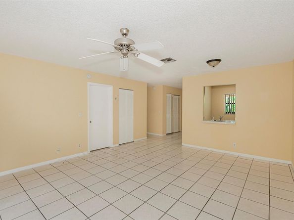 4280 NW 114th Ter, Coral Springs FL 33065
