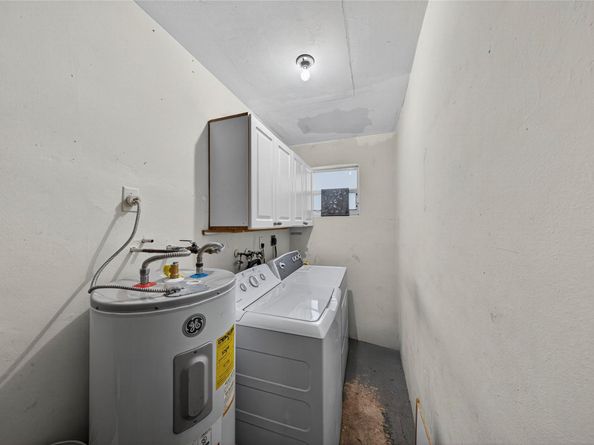 3951 NW 33rd Ter, Lauderdale Lakes FL 33309