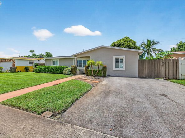 3951 NW 33rd Ter, Lauderdale Lakes FL 33309