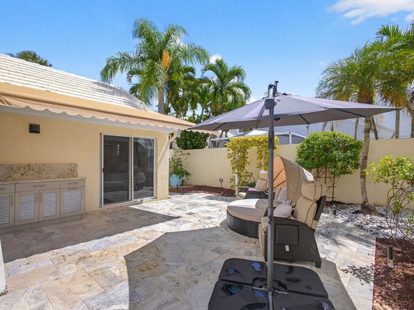 31 Windsor Lane, Palm Beach Gardens FL 33418