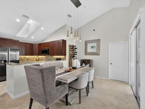 31 Windsor Lane, Palm Beach Gardens FL 33418