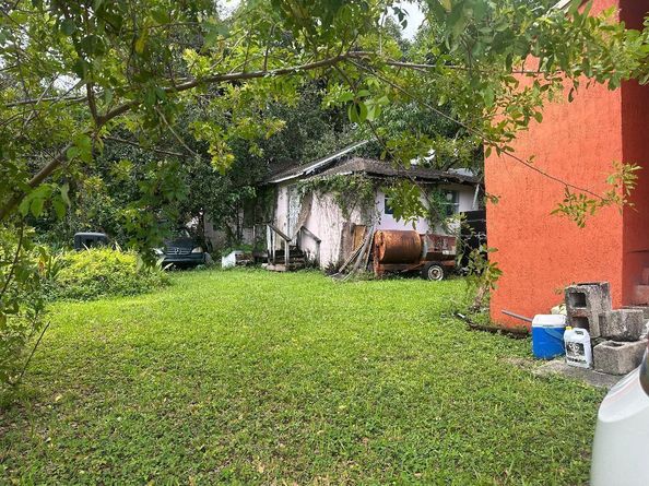 262 NW 58th Street, Miami FL 33127