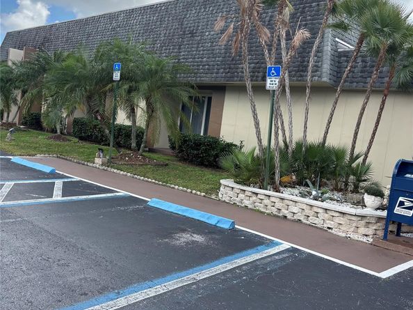 601 NW T8 Terrace 107, Margate FL 33063