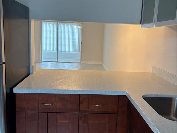 601 NW T8 Terrace 107, Margate FL 33063