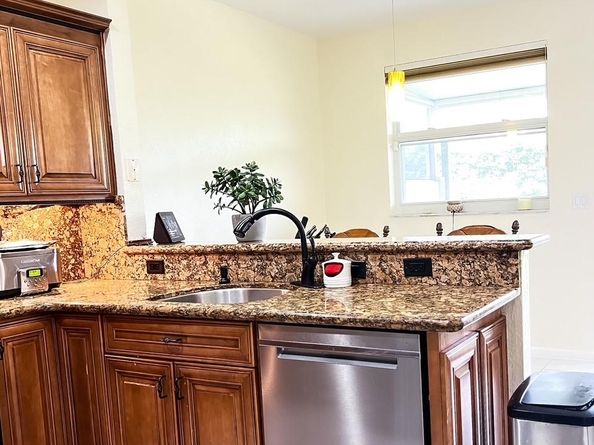 11609 NW 47th Dr, Coral Springs FL 33076
