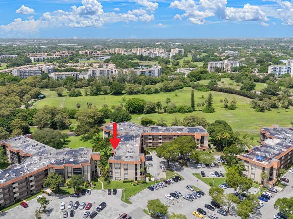 6300 S Falls Cir Drive 213, Lauderhill FL 33319