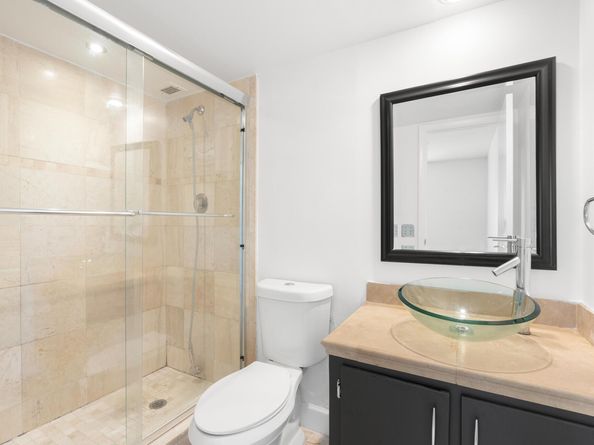 6300 S Falls Cir Drive 213, Lauderhill FL 33319