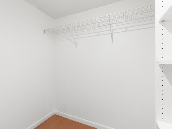 6300 S Falls Cir Drive 213, Lauderhill FL 33319