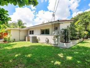 2041 NE 30th Street, Fort Lauderdale FL 33306