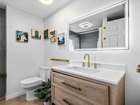2041 NE 30th Street, Fort Lauderdale FL 33306
