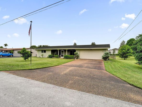 4721 SW 72nd Ave, Davie FL 33314