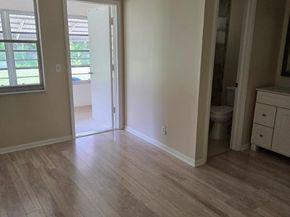 7205 W Oakridge Circle, Lake Worth FL 33462