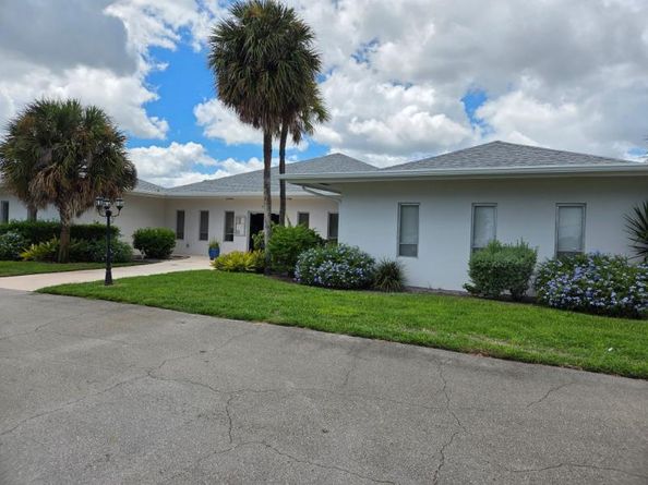 7205 W Oakridge Circle, Lake Worth FL 33462