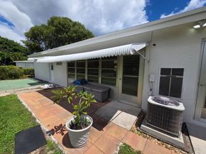 7205 W Oakridge Circle, Lake Worth FL 33462