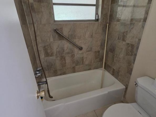 7205 W Oakridge Circle, Lake Worth FL 33462