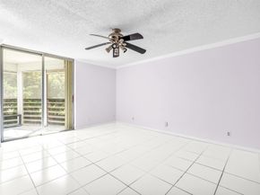 5340 NW 2nd Avenue 323, Boca Raton FL 33487
