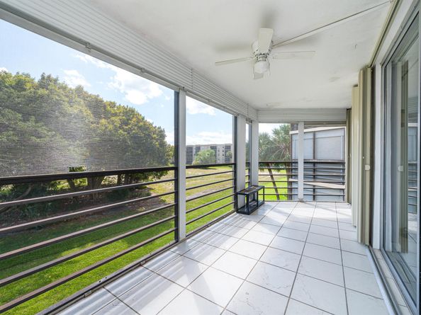 5340 NW 2nd Avenue 323, Boca Raton FL 33487