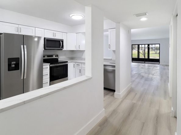7270 Ashford Place 106, Delray Beach FL 33446