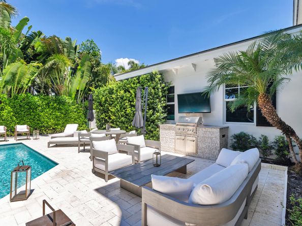 140 Edmor Road, West Palm Beach FL 33405