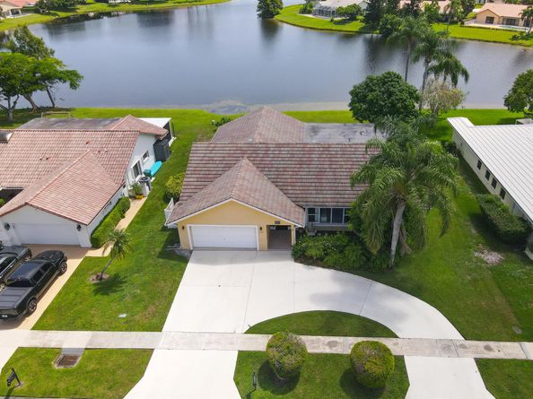 2554 SW 23rd Cranbrook Drive, Boynton Beach FL 33436