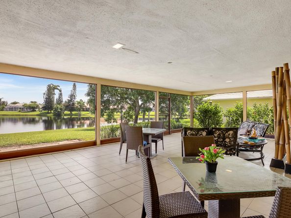 2554 SW 23rd Cranbrook Drive, Boynton Beach FL 33436