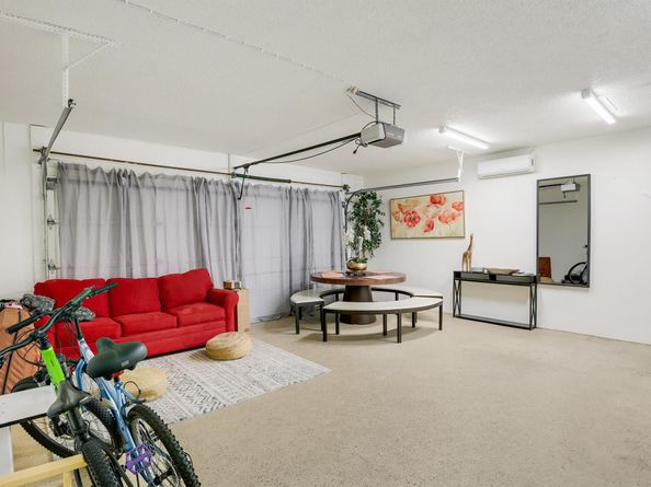 2554 SW 23rd Cranbrook Drive, Boynton Beach FL 33436