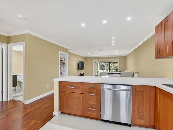 9268 Vista Del Lago 26d, Boca Raton FL 33428