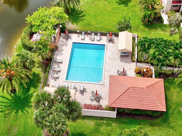 9268 Vista Del Lago 26d, Boca Raton FL 33428