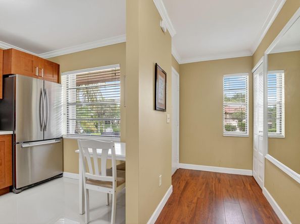 9268 Vista Del Lago 26d, Boca Raton FL 33428