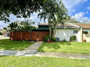 1020 Manor Drive 1C, Palm Springs FL 33461