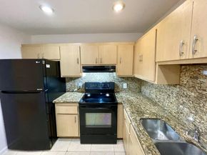 1020 Manor Drive 1C, Palm Springs FL 33461