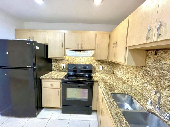 1020 Manor Drive 1C, Palm Springs FL 33461