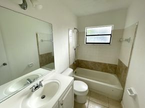 1020 Manor Drive 1C, Palm Springs FL 33461