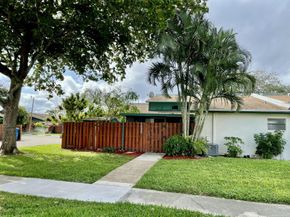 1020 Manor Drive 1C, Palm Springs FL 33461