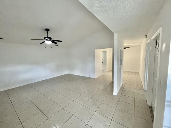 1020 Manor Drive 1C, Palm Springs FL 33461