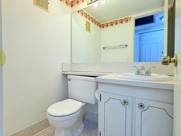 204 Oakridge M 204, Deerfield Beach FL 33442