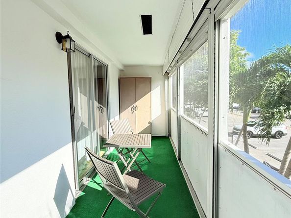 204 Oakridge M 204, Deerfield Beach FL 33442