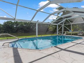 10082 Harbourtown Ct, Boca Raton FL 33498