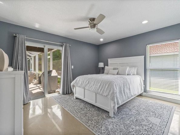 10082 Harbourtown Ct, Boca Raton FL 33498