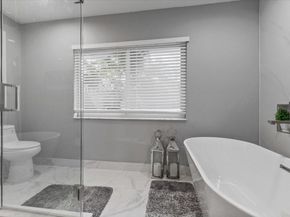 10082 Harbourtown Ct, Boca Raton FL 33498