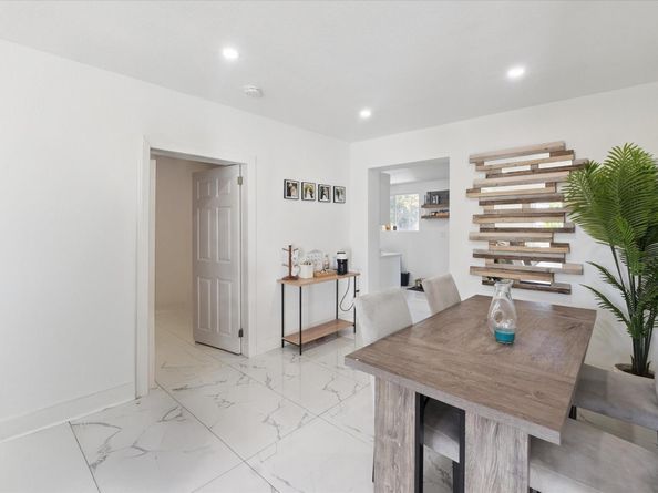 8321 SW 46th St, Miami FL 33155