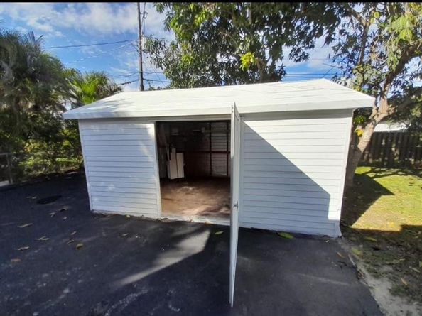 8321 SW 46th St, Miami FL 33155