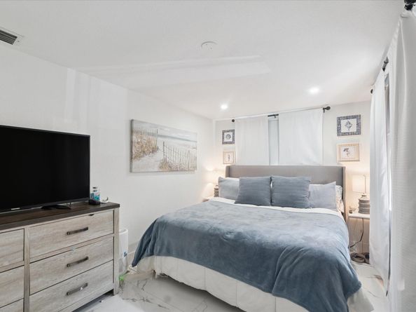 8321 SW 46th St, Miami FL 33155