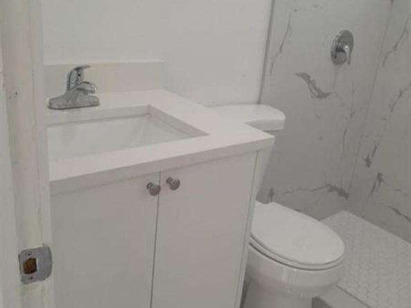 8321 SW 46th St, Miami FL 33155